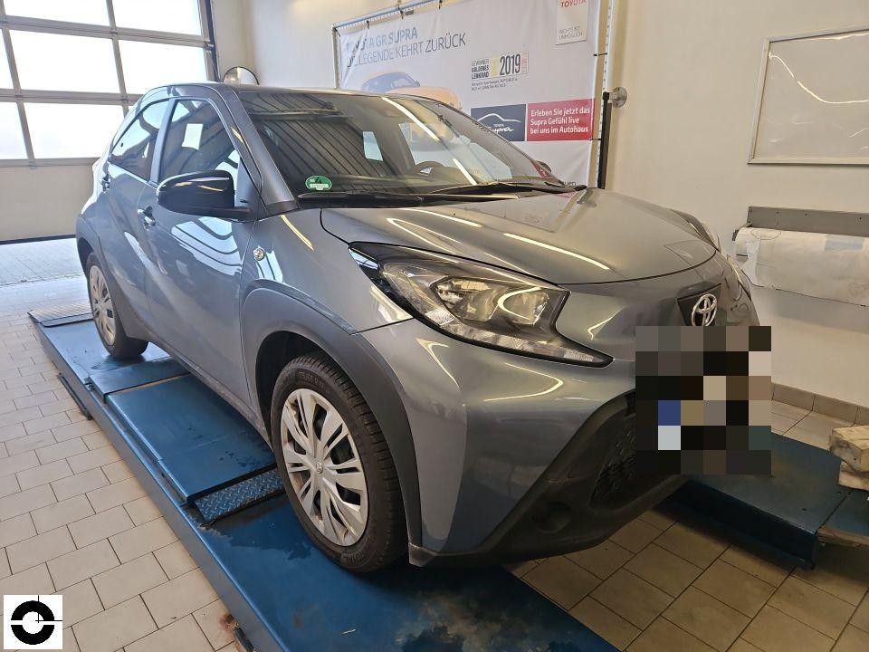 Frontschaden Toyota Aygo X - Dokumentiertes Gutachten aus Wörth am Rhein